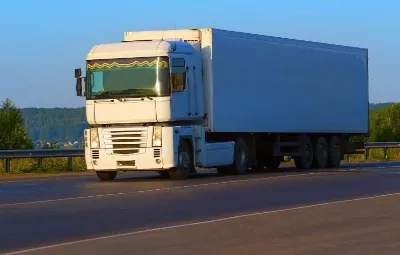 İzmir ile Serdivan Arası Öğrenci Eşyası Taşıma